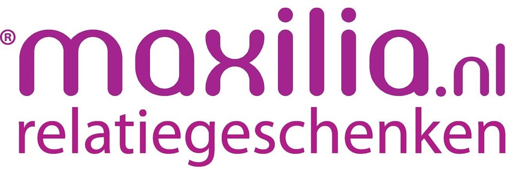 Large maxilia